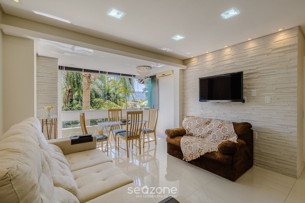 Apartments 450m From Lagoa da Conceicao - CRM