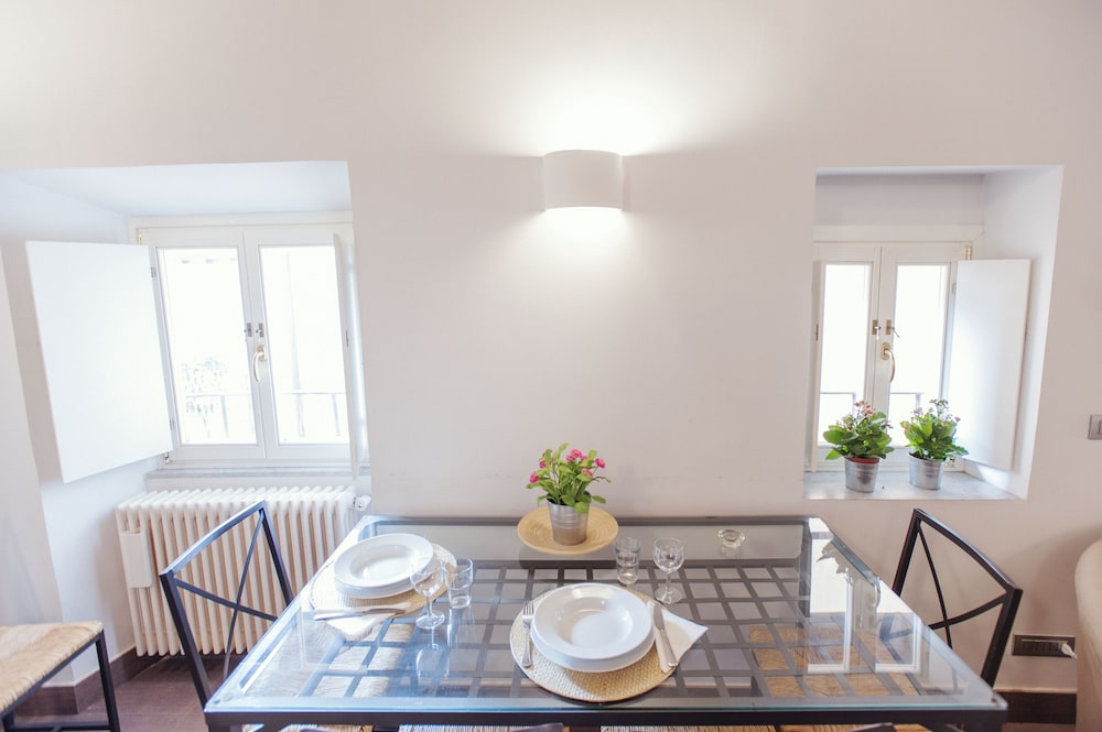 Domizio - WR Apartments