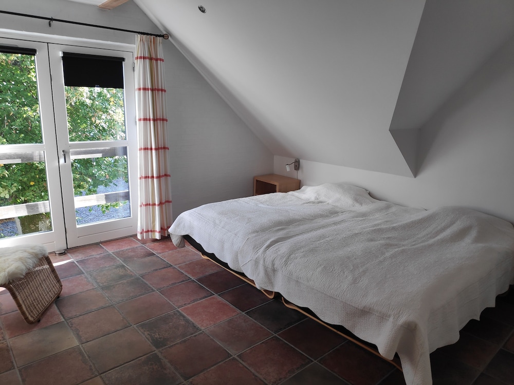 Østergård Kulter Bed & Breakfast view 3