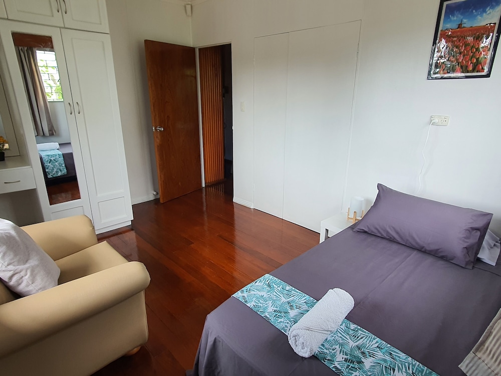 Axis Apartments