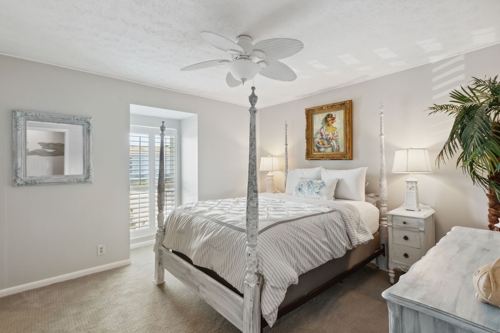 Fernandina Shores 6392 2 Bedroom Condo