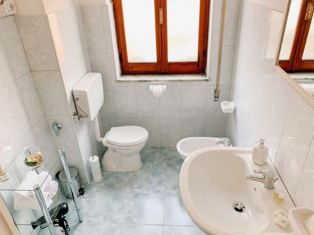 City Bb Chic Room With Shared Bathroom photo 2