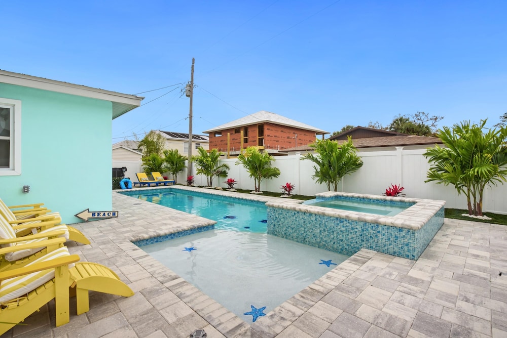 Coconut Villa B