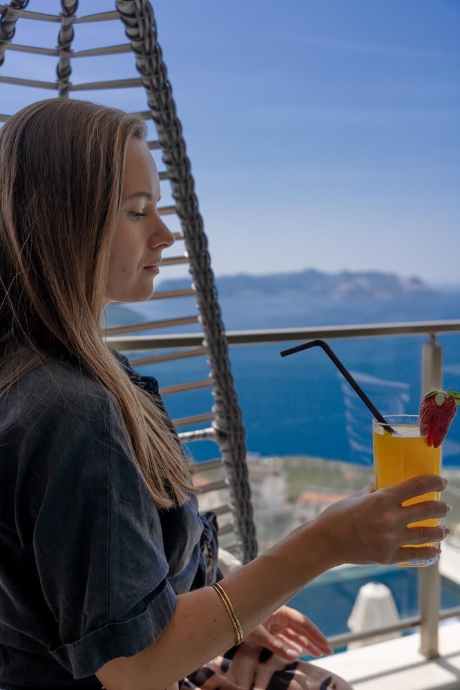 Un Amor Otel (+16) - Image 60