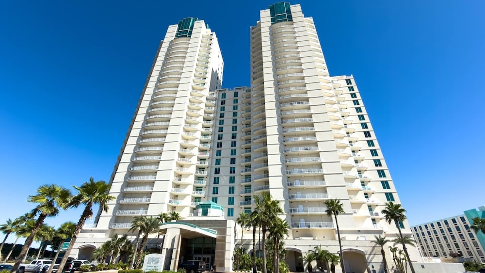 Penthouse Jr Unrivaled Luxury Insane Views 3 Bedroom Apts