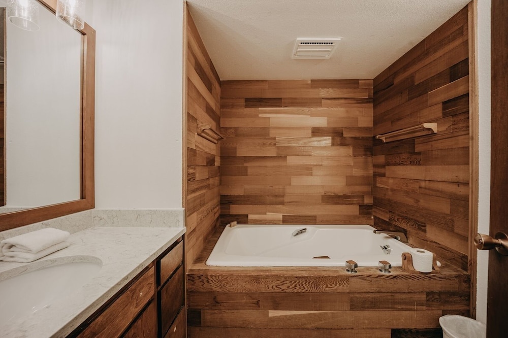 Glacier Mt Baker Lodging