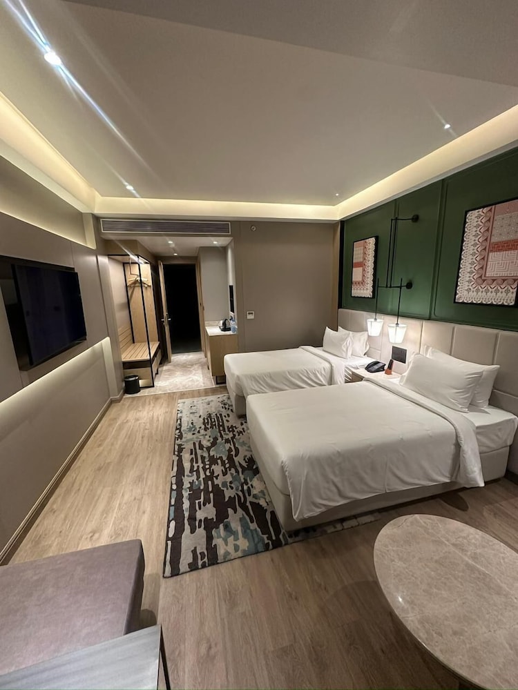 The Aaureum Resort & International Convention Centre