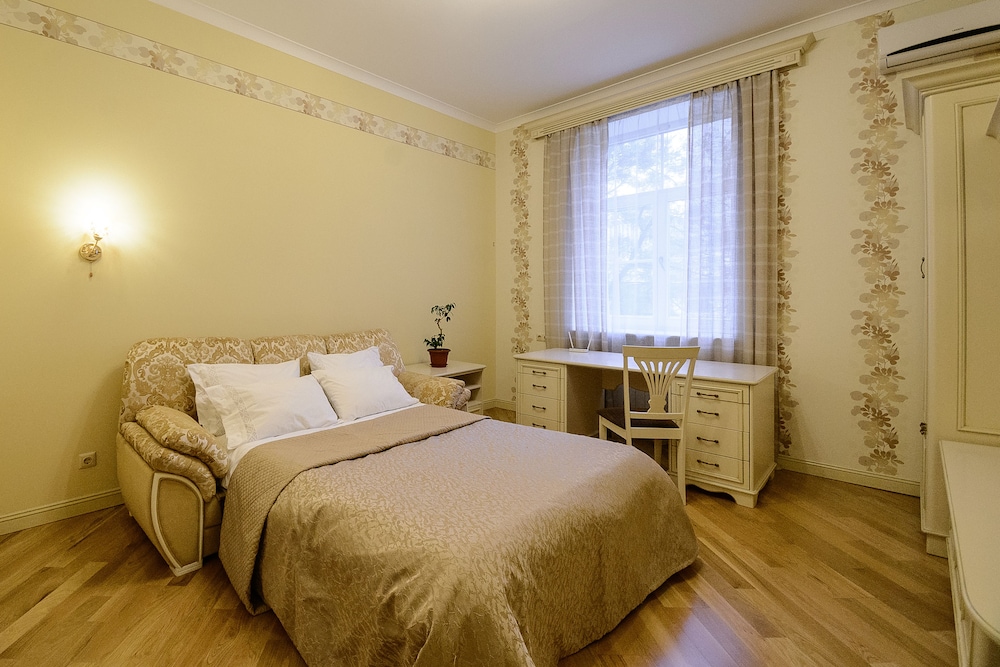 Kiev Accommodation Hotel Service