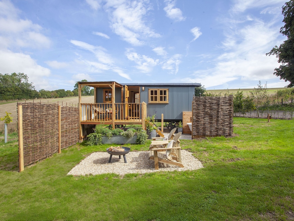 Spindleberry Hut