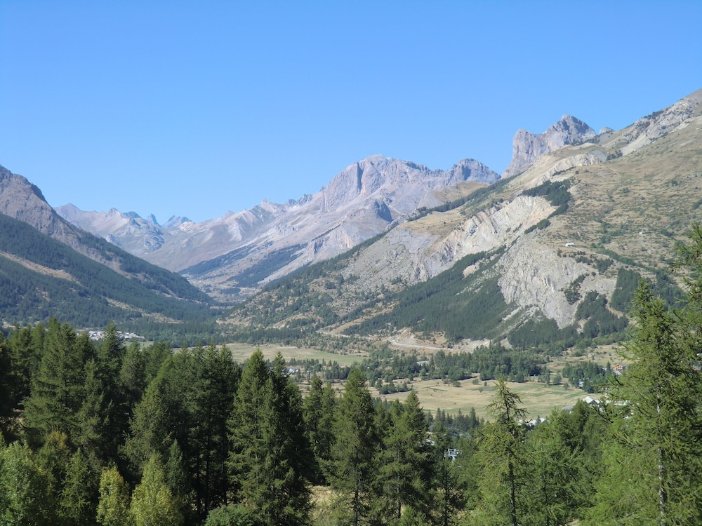 Auberge Du Pont De L'Alp