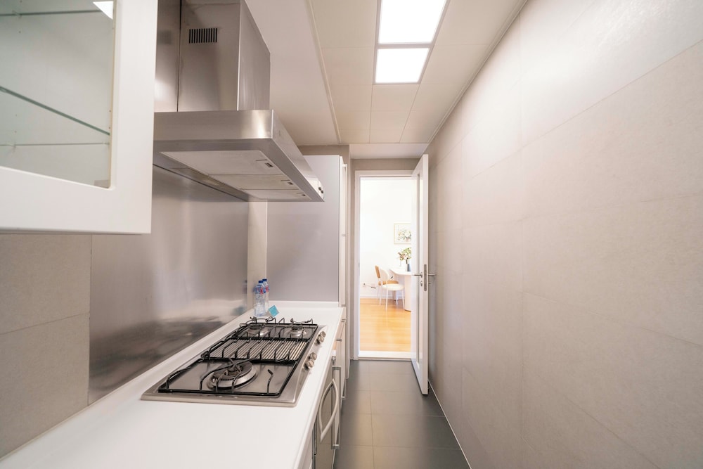 Tyms 1BR 1BA Apt Yongxin Century