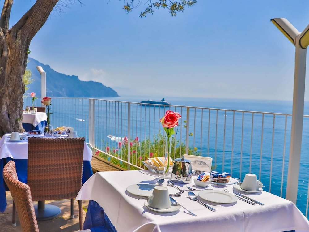 Luxury Room With sea View in Amalfi ID 3938 photo 5