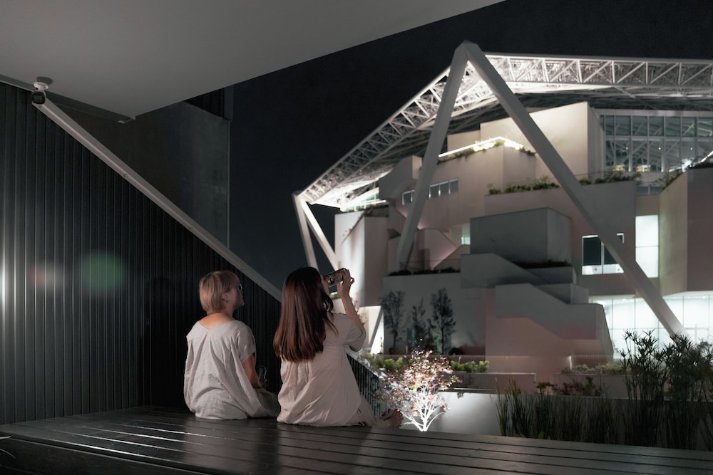 J Youai House
