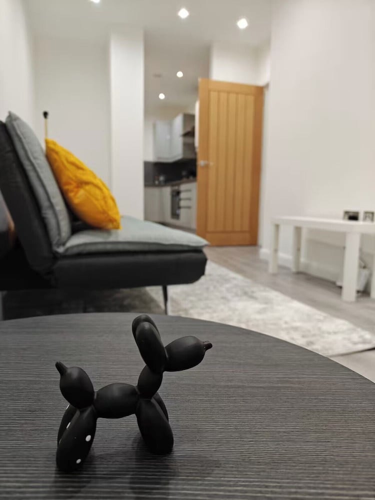 Modern 1Br Sleeps3 - City Centre Location