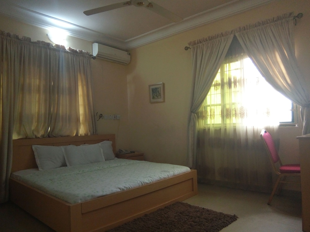 Jem Guest House