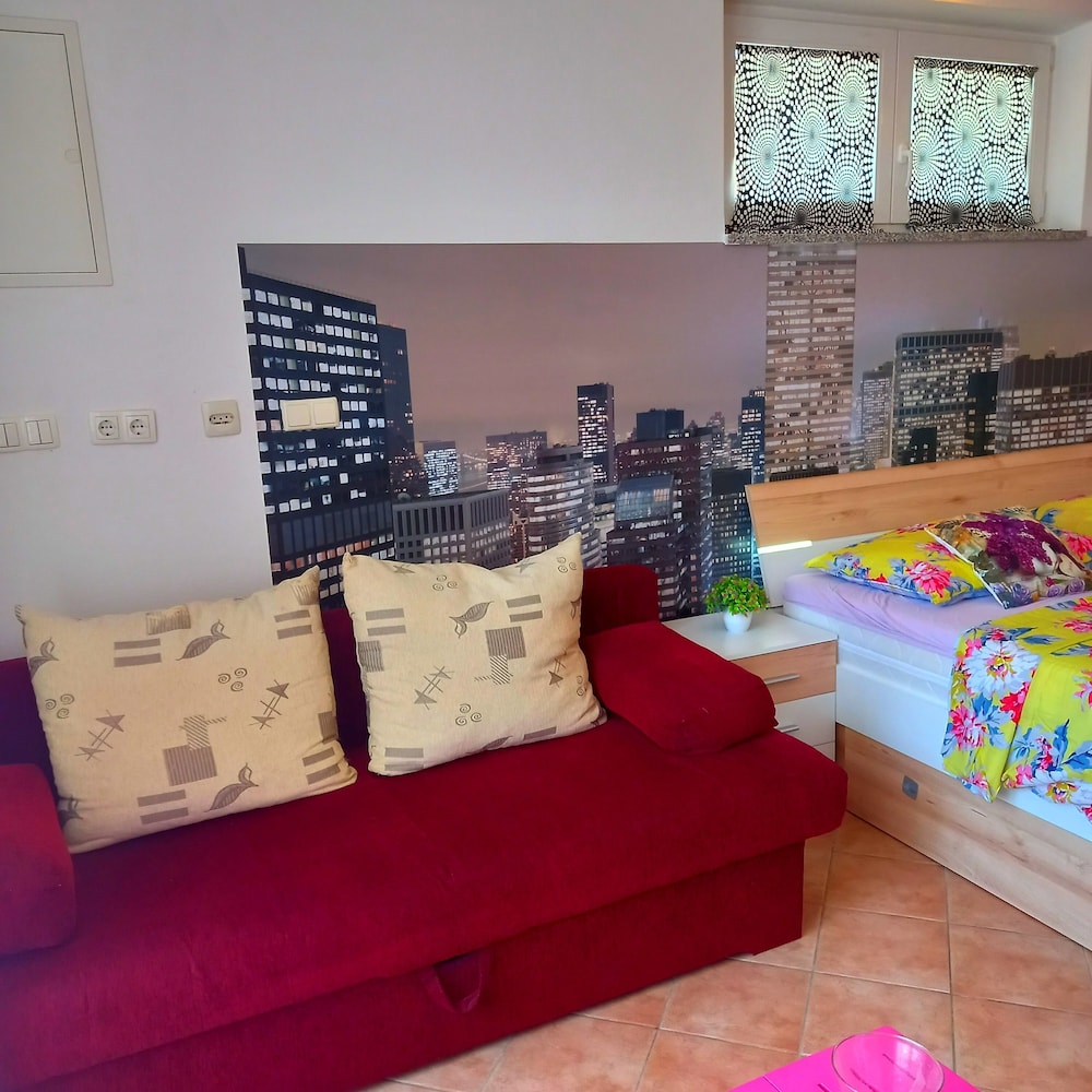 Pretty Apartment With Terrace on Island Rab view 2