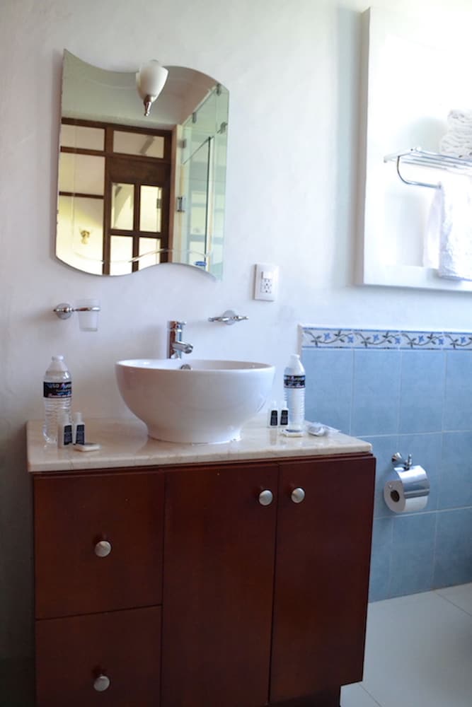 La Aurora Hotel like Home