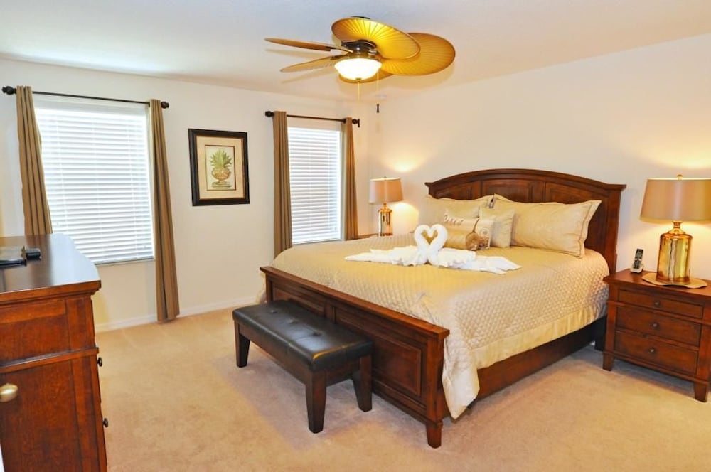 601 Bella Vida Condo 4 Bedroom by Florida Star