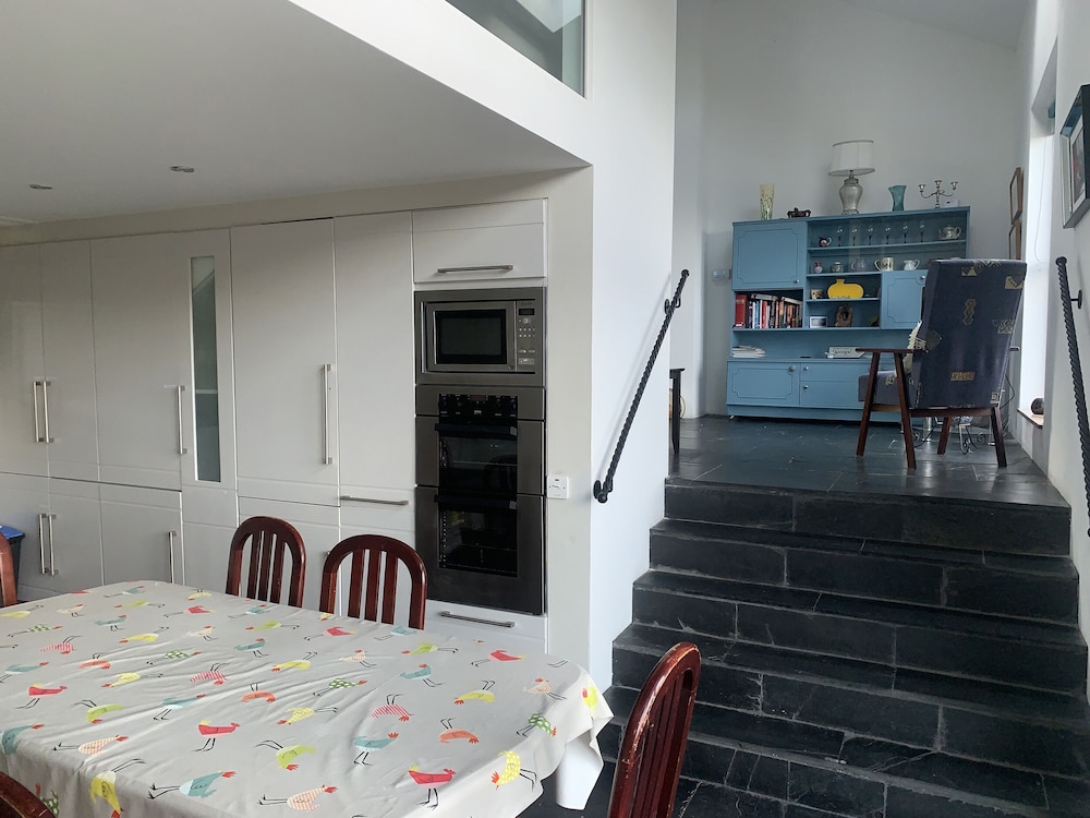 Lough Meela Lodge