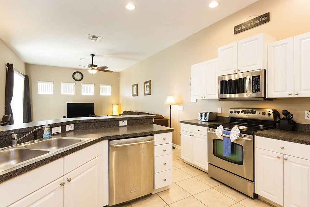 Tuscan Hills Disney Villa - Image 5