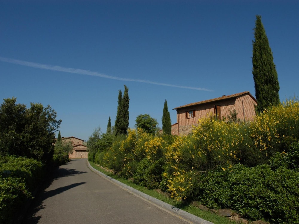 Photo 40