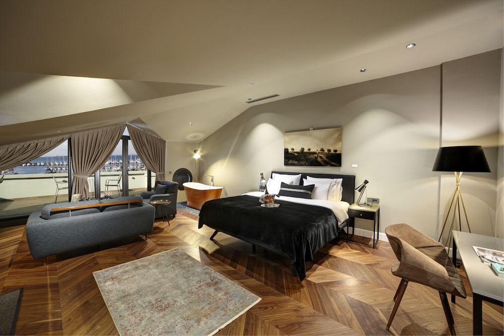 39 Kalamış Marina Oteli - Image 47