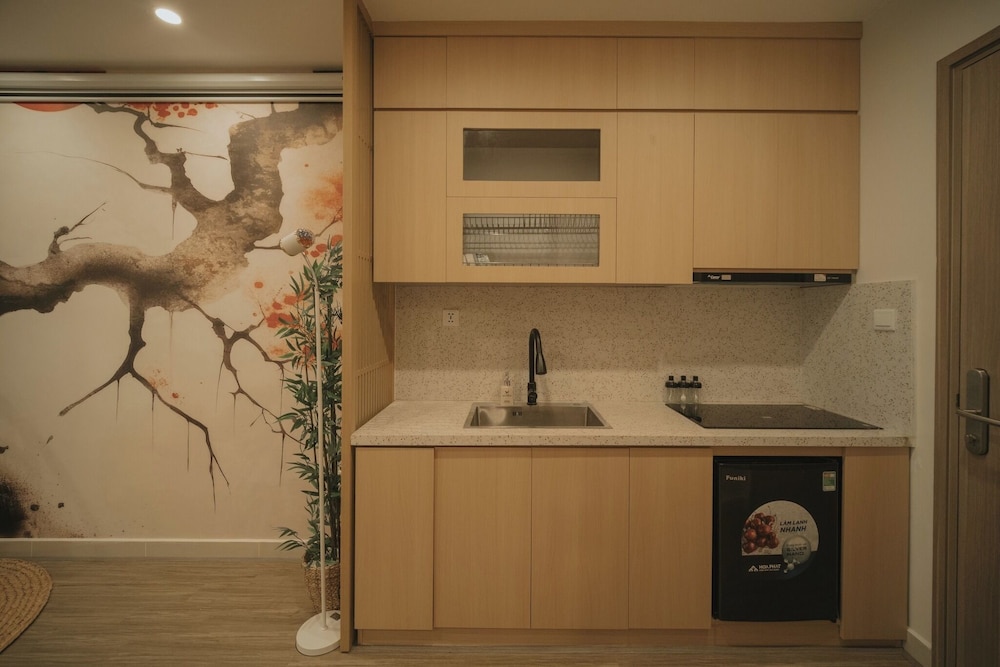 Hidden Gem Ammolite Home