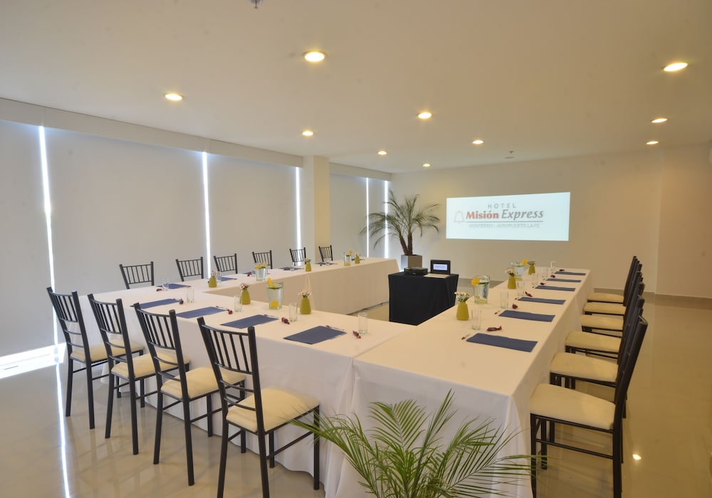 Hotel Mision Express Monterrey Aeropuerto La Fe - Property Image 6