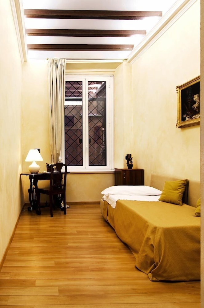 Cenci Bed & Breakfast photo 2