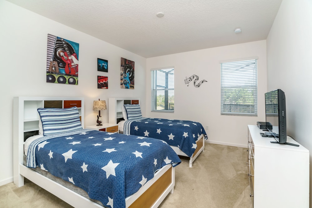 Davenport- Lovely 6bd/5ba Poolhome - #6av391 - Image 4