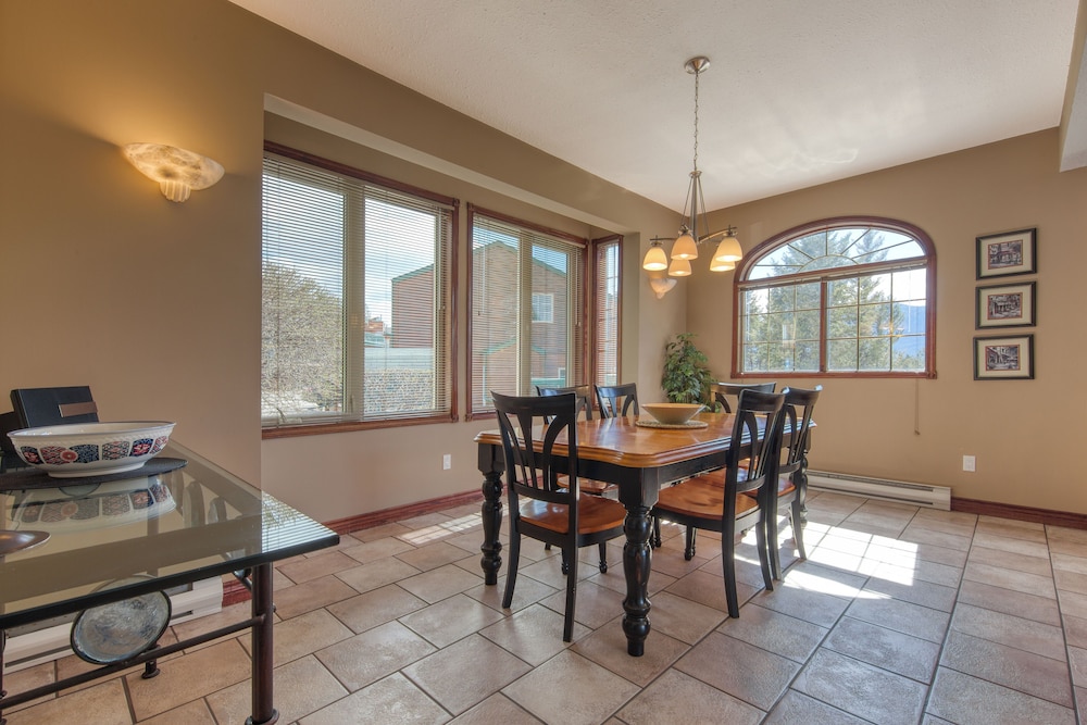 Fairmont Creek Property Rentals Marble Canyon