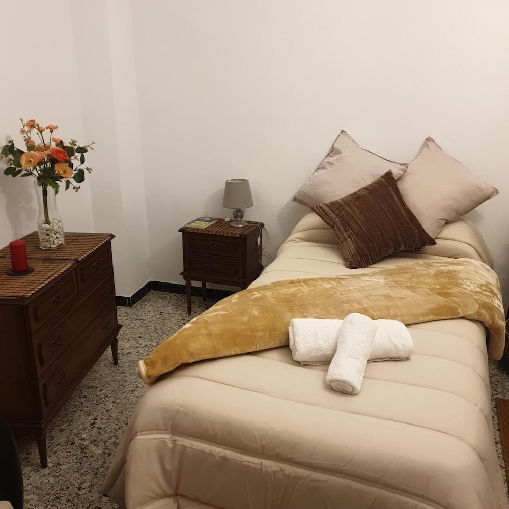 Room-village House Laverdura