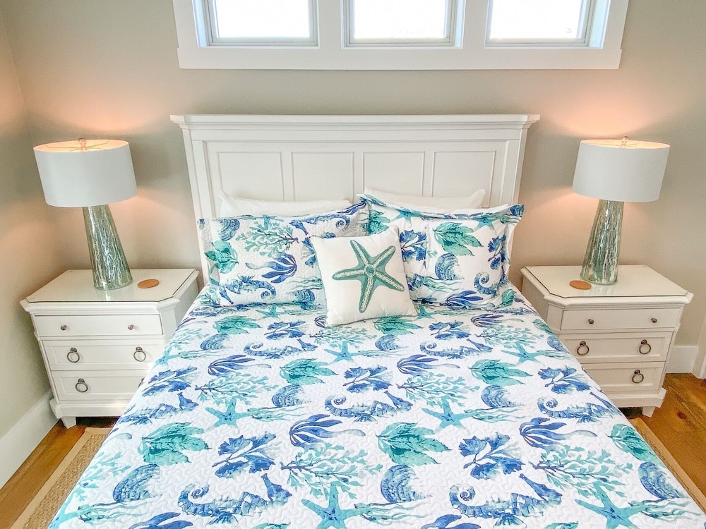 135 Island Escape: 5br Home W/ Pool And Spa! 5 Bedroom Home