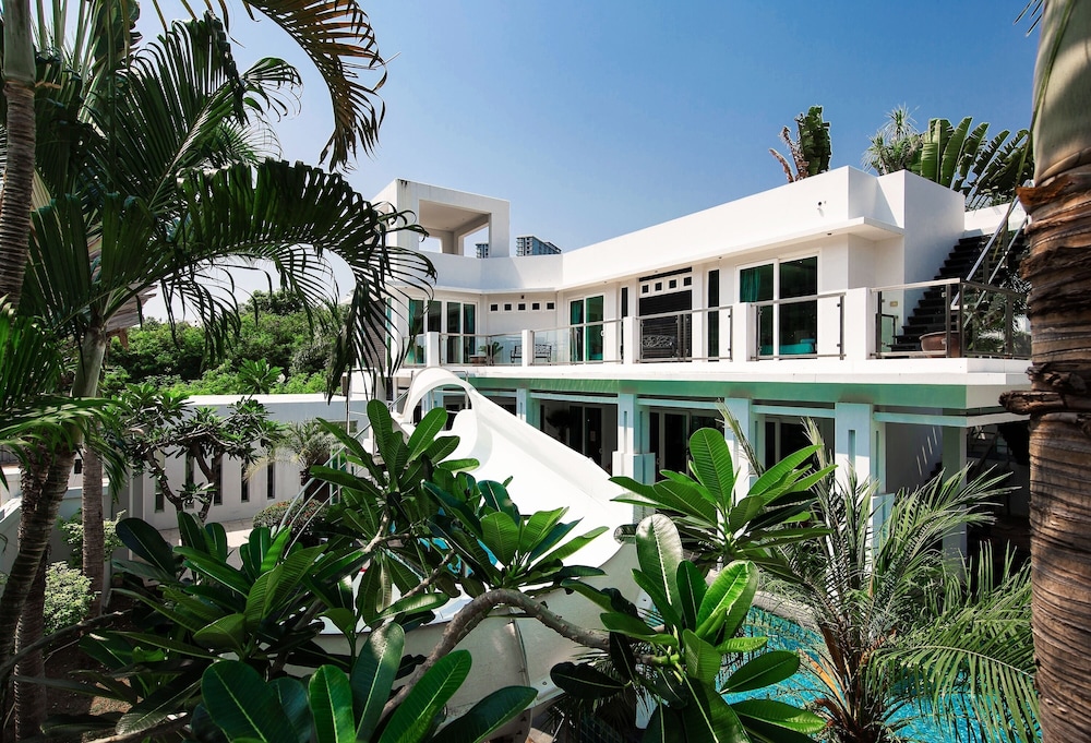 Premium Pool Villas Pattaya