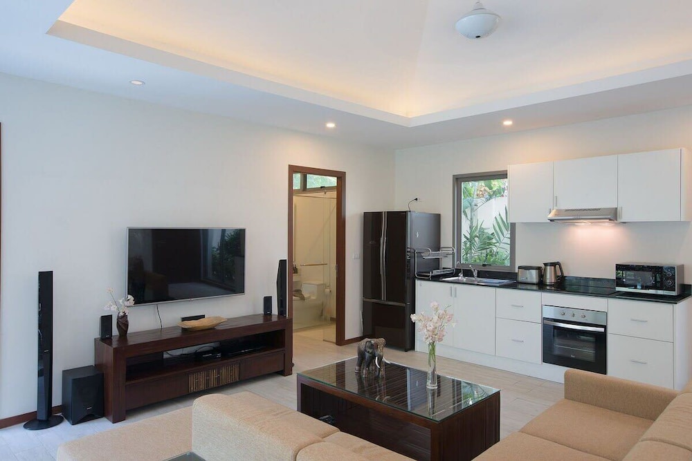 Laem Ka Residence by Tropiclook