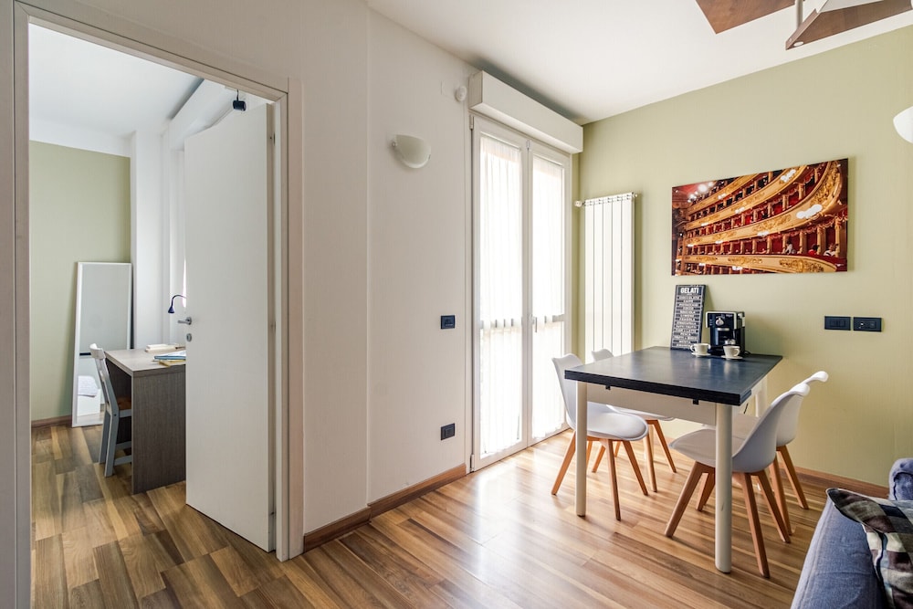 Rentopolis Apartments - Palazzo Candiani