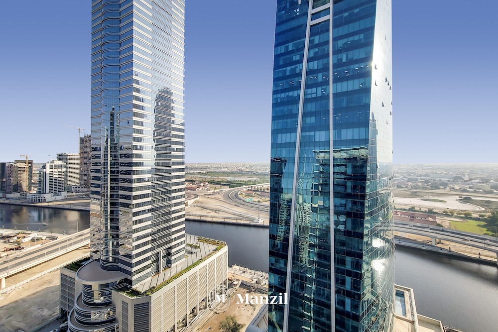 Manzil - Modern 3BR in Business Bay nr Dubai Mall