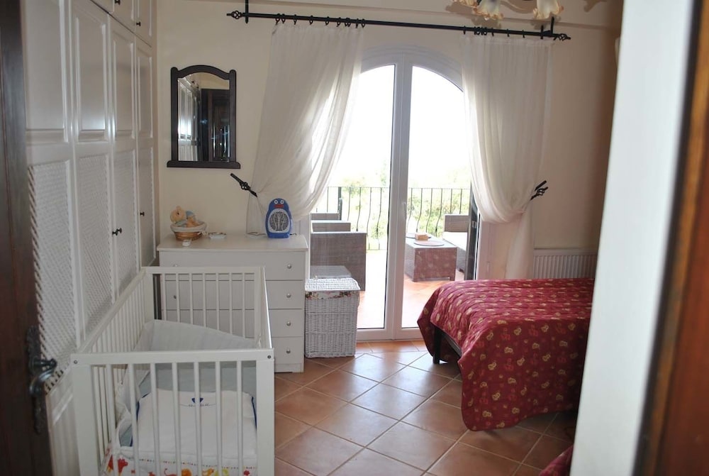 Villa Goodens by Amy Villas view 3