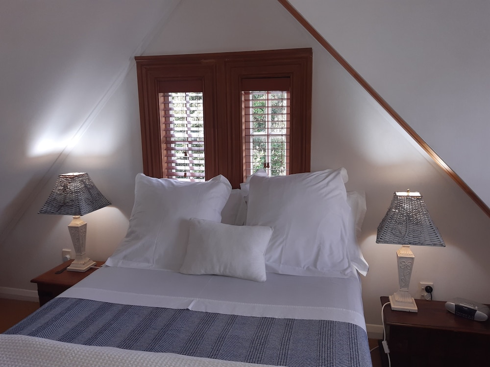 Harbour View Cottage Boutique B&b - Image 3