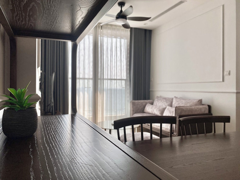 Vinhome Skylake Service Apartment - Mikage Housing