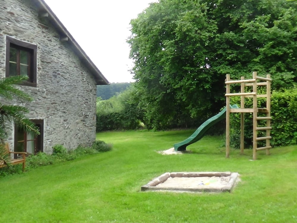 Photo 9