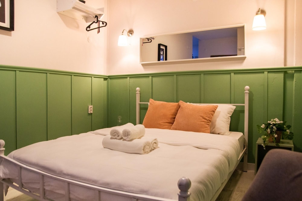 Cozy Studio Flat 5 min to Kordon Alsancak in Izmir view 5