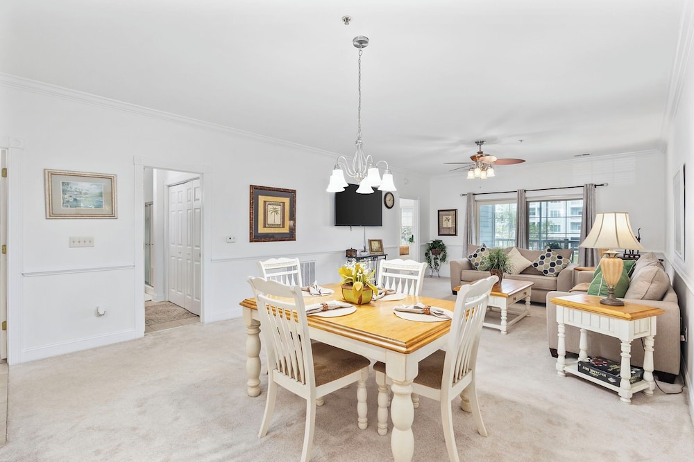 Stylish & Elegant 2BR 2BA Villa view 5