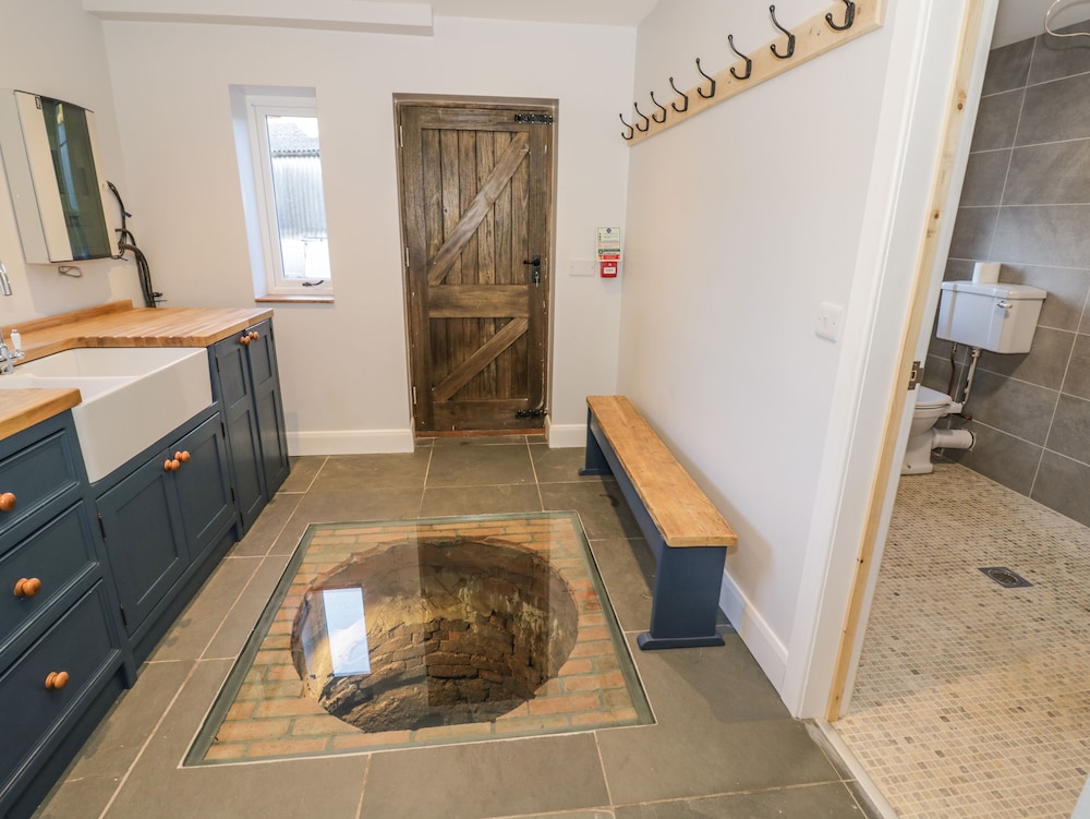 Lea Farm House