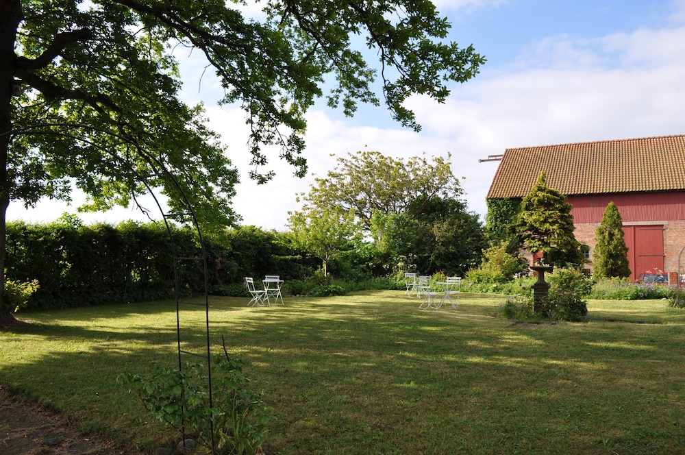 Villa Sandby Bed and Breakfast