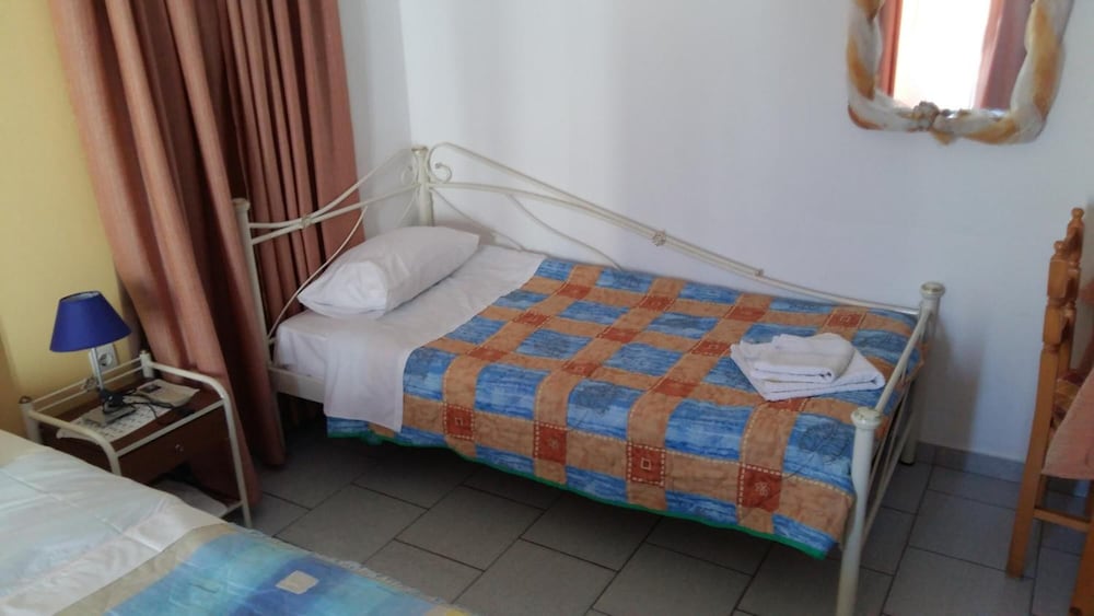 Mimoza Rooms en Milos