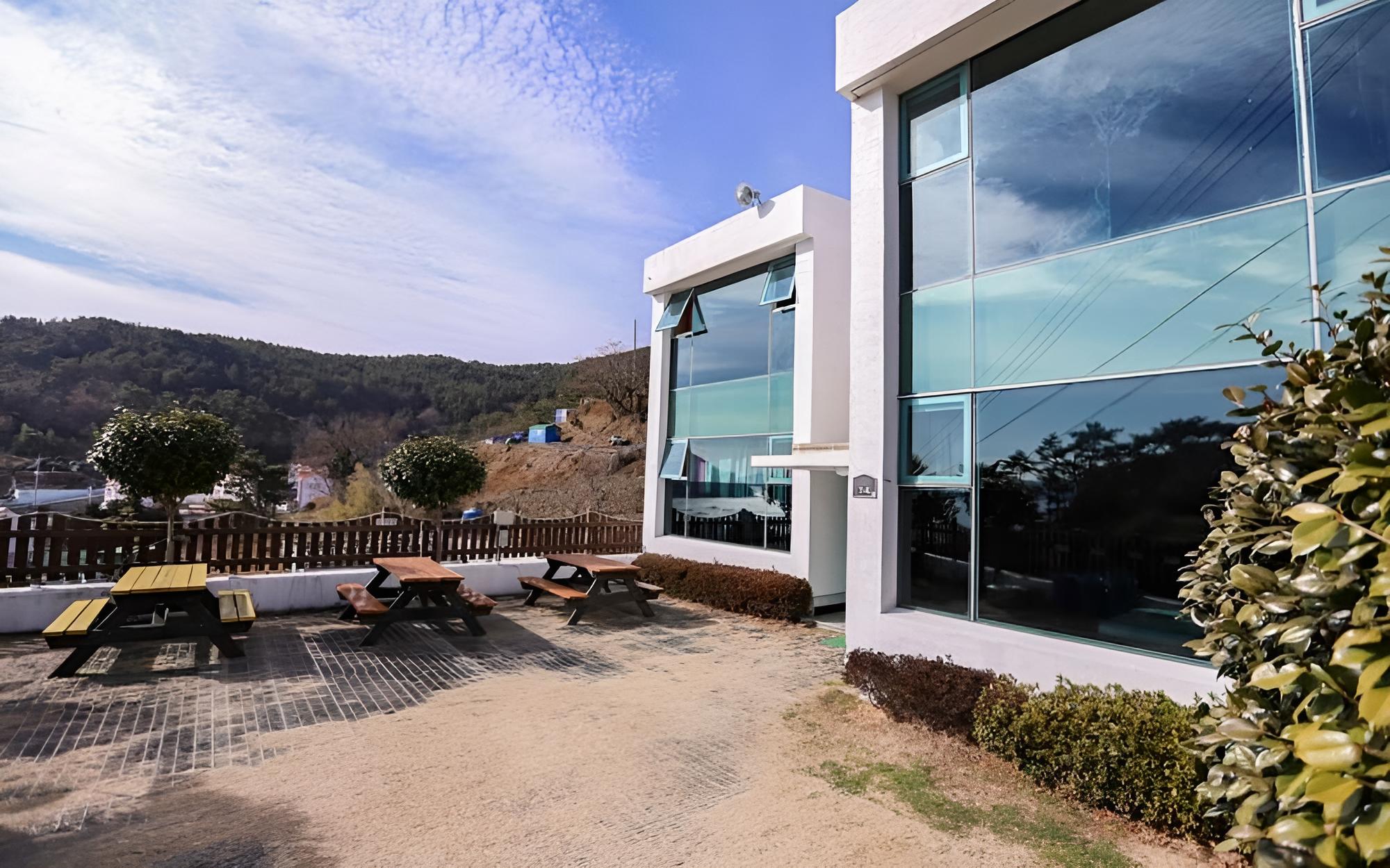 Photo 40