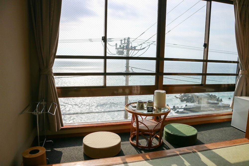 Hotel & Resort Izunone view 4