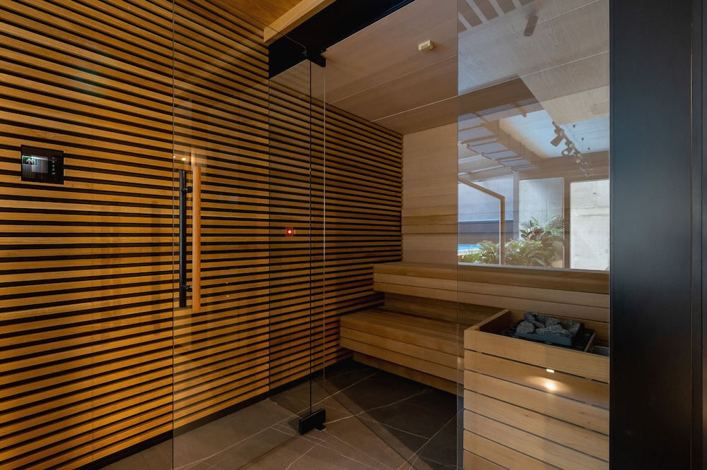 Lux Kosciuszki 39 by Renters Prestige view 2