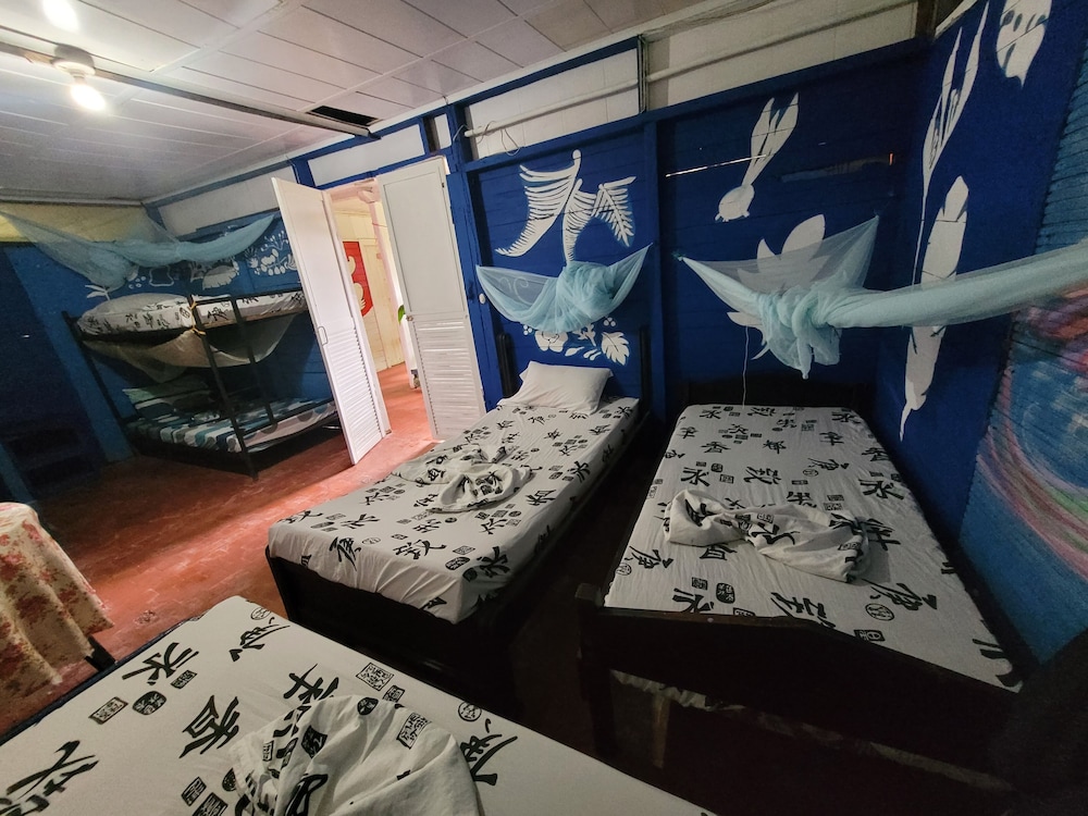 Wira Pora Hostal